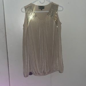 Womens Size L Slinky Brand Sequins Top.